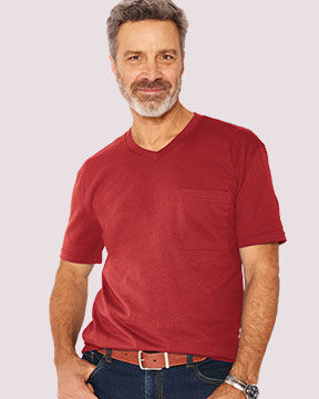 model wearing RED KNIT TEE