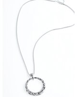 Circle Pendant Necklace thumbnail number 2