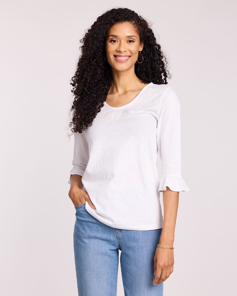 Slub Knit Flounce Embroidered Top