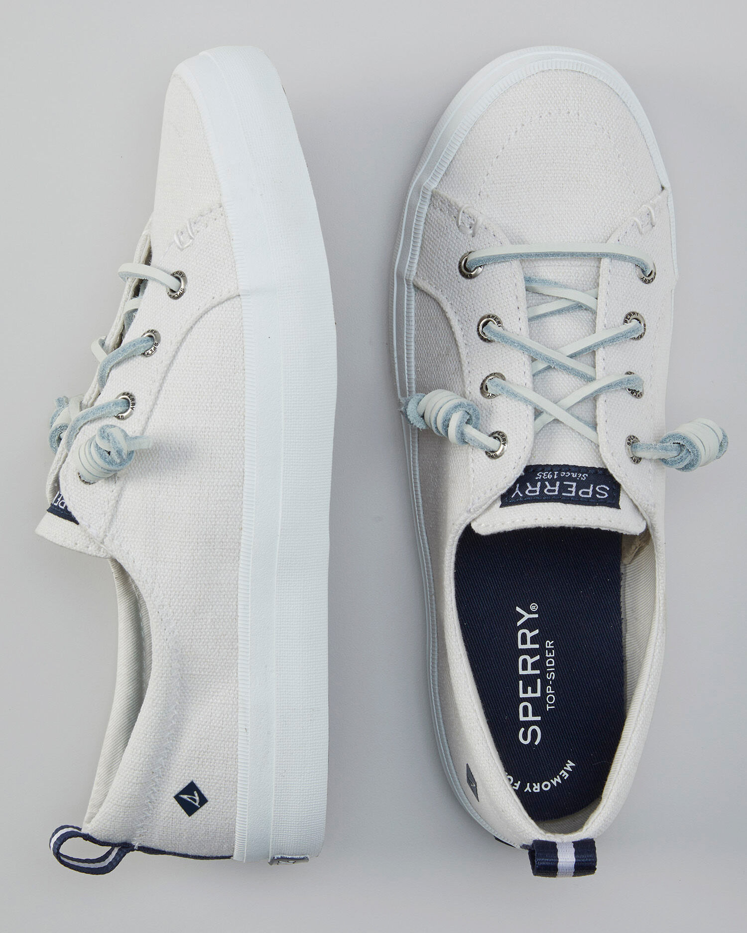 Sperry crest vibe linen top