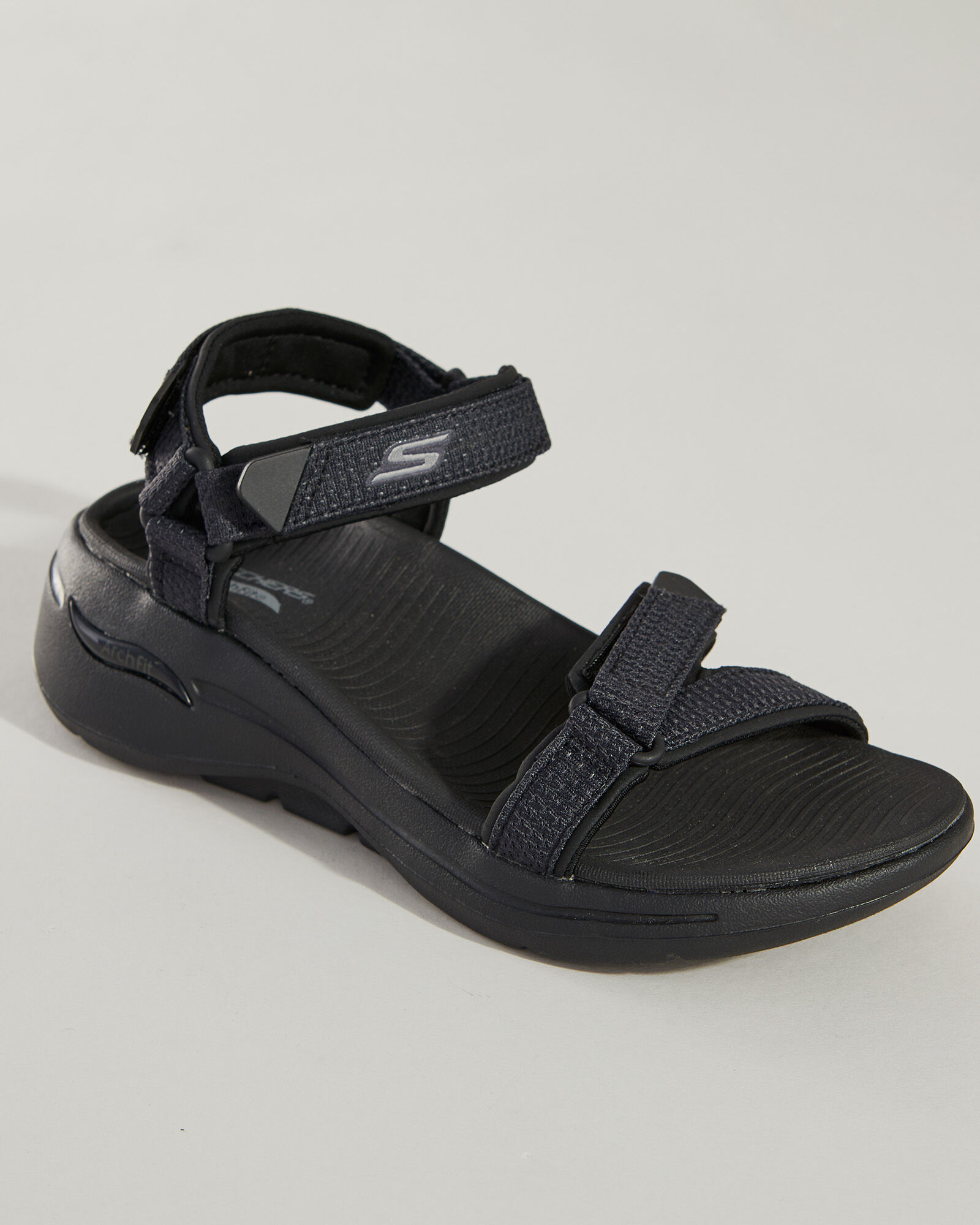Skechers on the go cruise cheap