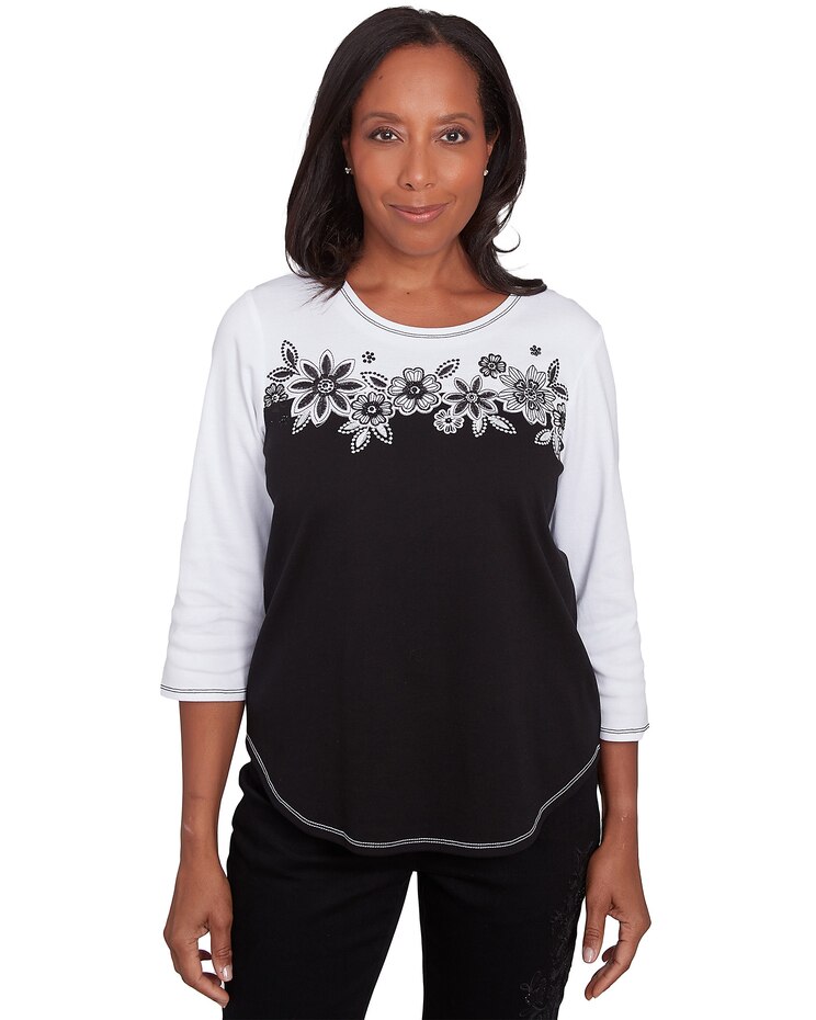 Alfred Dunner® Wild At Heart Spliced Floral Black & White Top image number 1