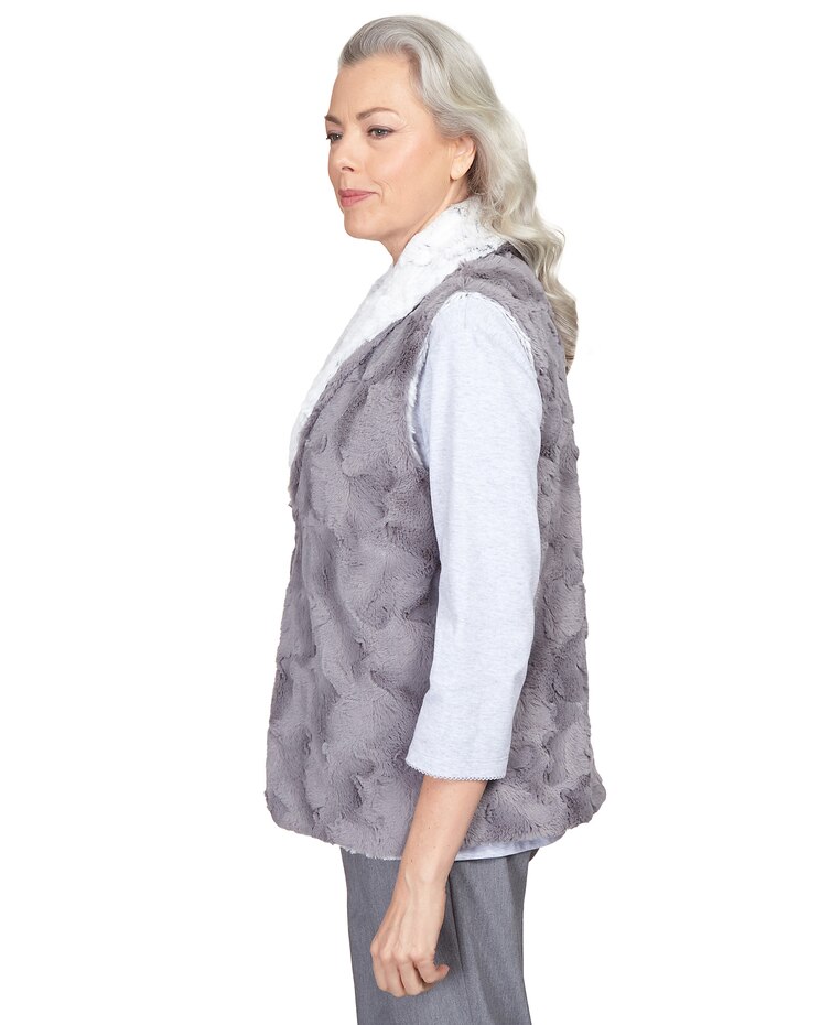 Alfred Dunner® Point Of View Reversible Collared Fur Vest image number 4