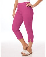 Ring Detail Capris thumbnail number 1