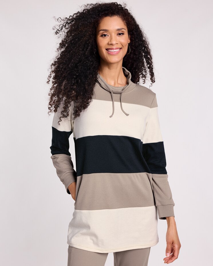 Essential Knit 2 Pocket Colorblock Tunic image number 1