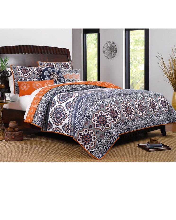 Medina  Quilt Set image number 1
