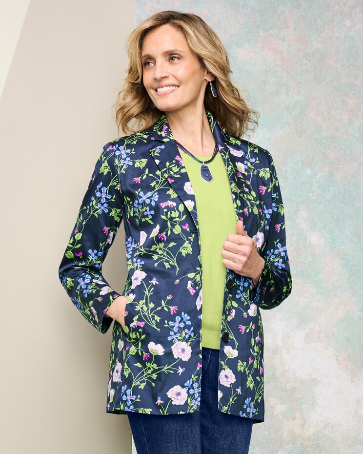 Secret Garden Topper image number 1