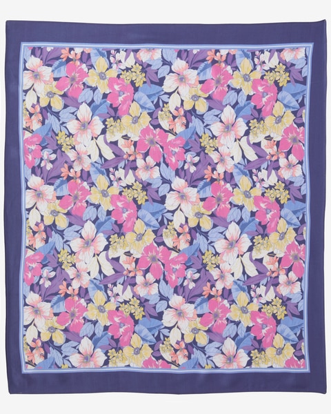 Perfect Petals Scarf