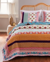 Thalia Quilt Set thumbnail number 1