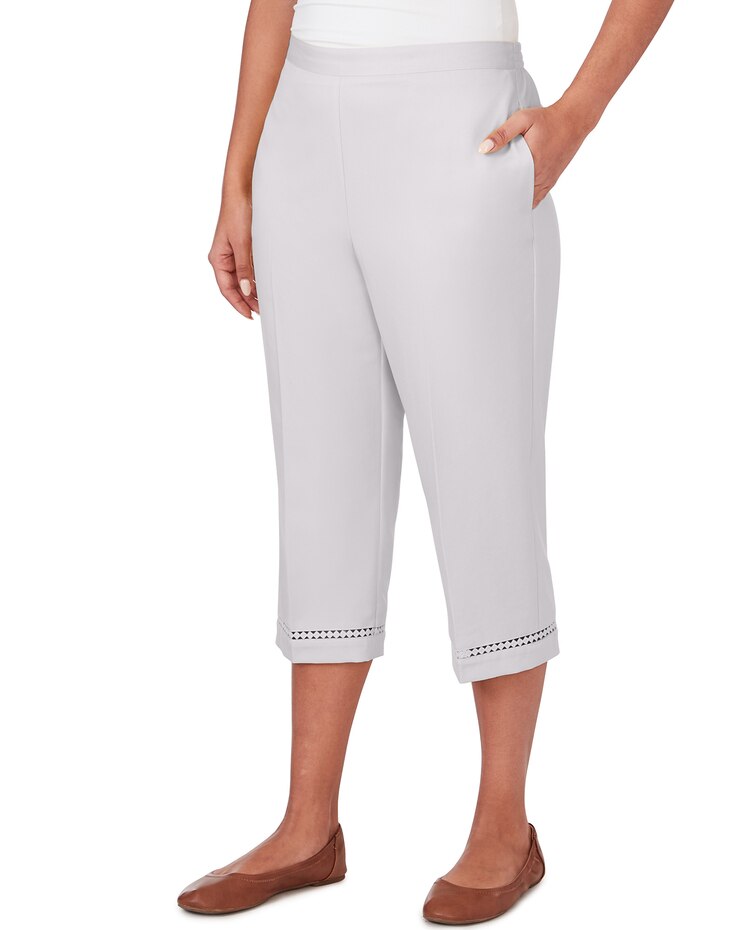 Alfred Dunner® Charleston Twill Capri With Lace Inset Bottom image number 3