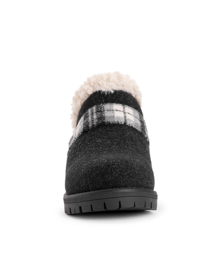 MUK LUKS Norway Bergen Clog image number 4