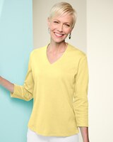 Essential V-Neck 3/4 Sleeve Tee thumbnail number 2