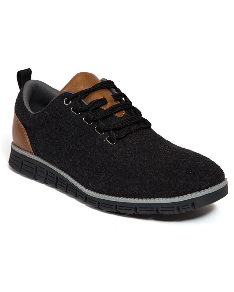 Deer Stags Men's Status Comfort Fashion Sneaker image number 1