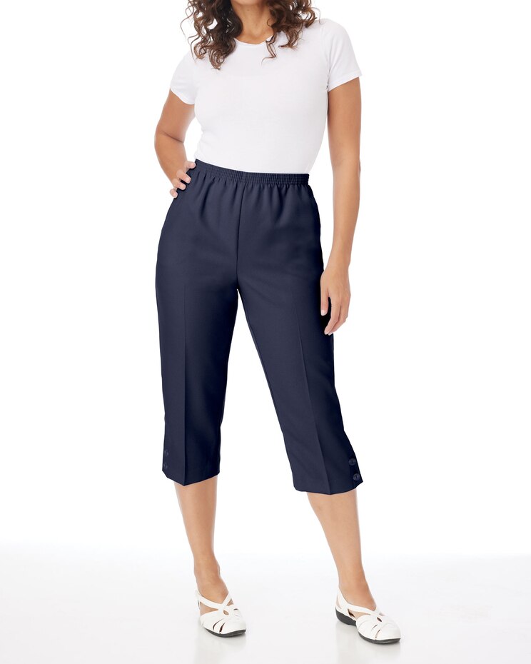 Alfred Dunner® Classic Pull-On Capris image number 1