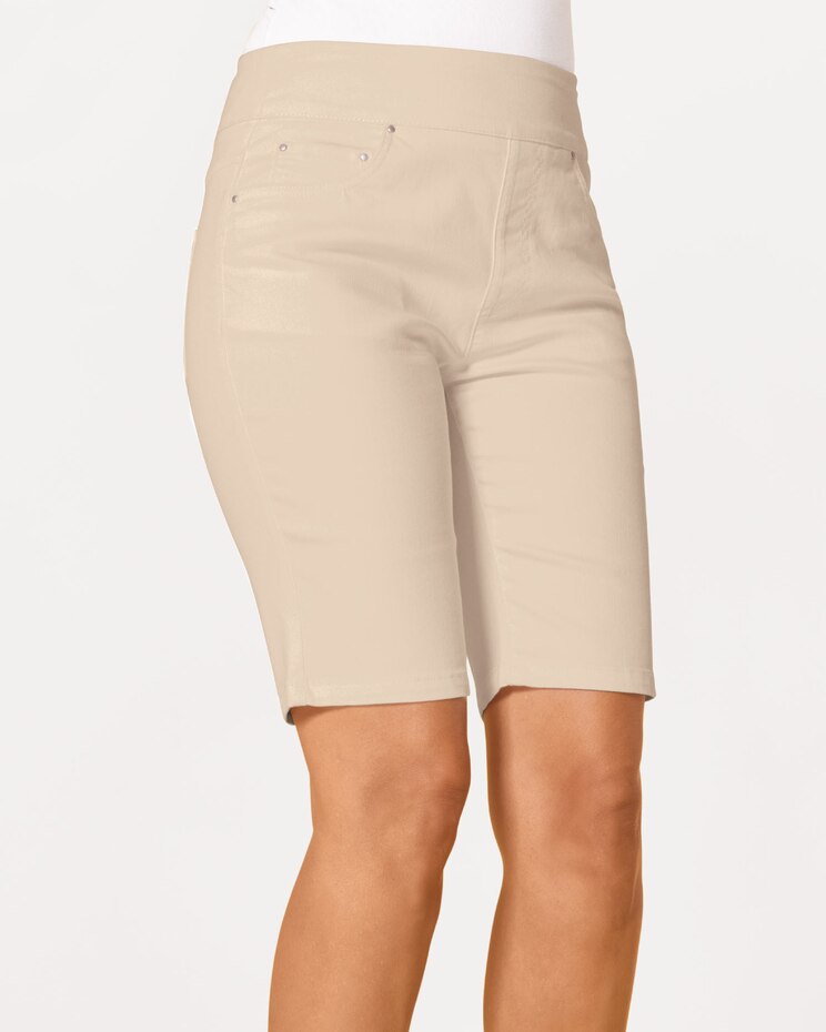 DenimEase™ Flat-Waist Bermuda Shorts image number 1