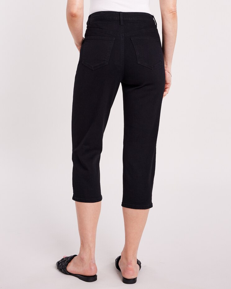 DenimEase™ Classic 5-Pocket Capris image number 3