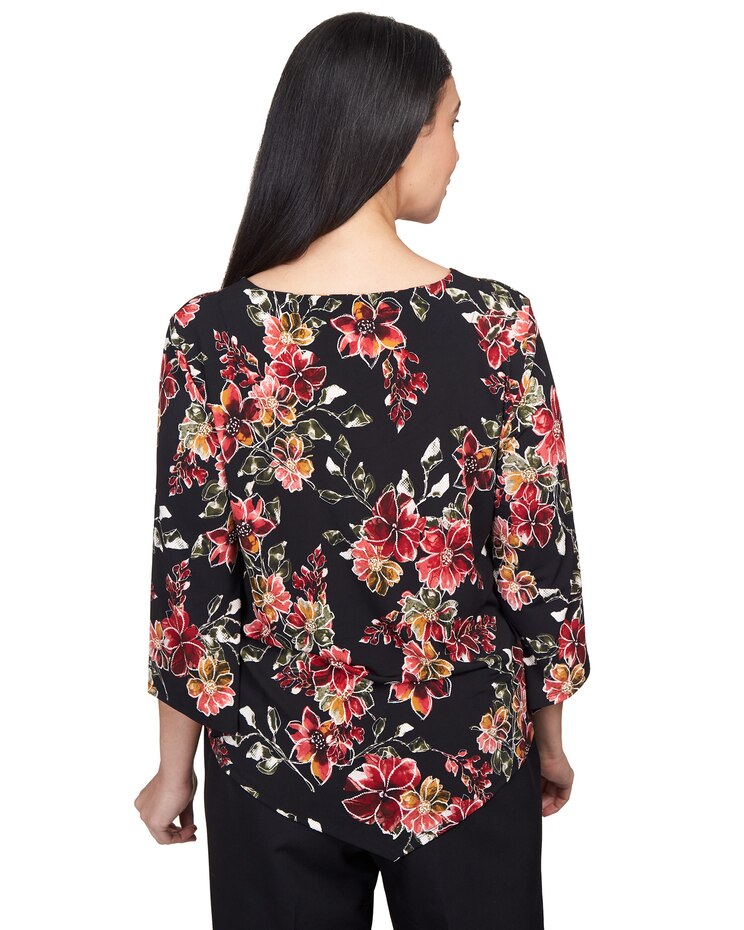 Alfred Dunner® Tossed Floral Pointed Hem Top image number 2