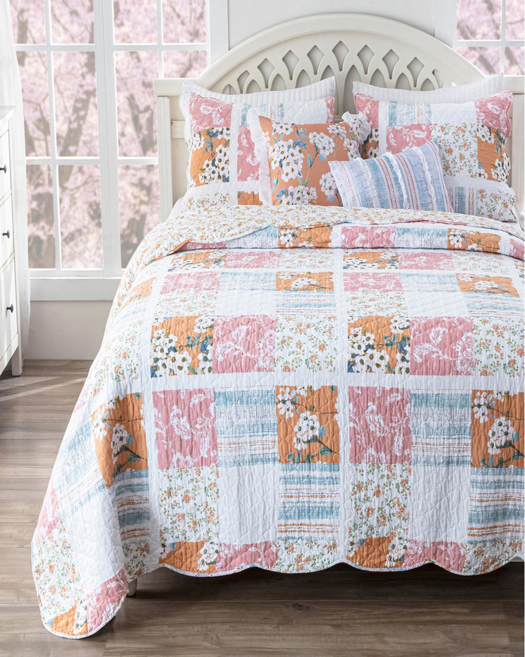 Greenland Home Fashions Everly Quilt Set image number 1