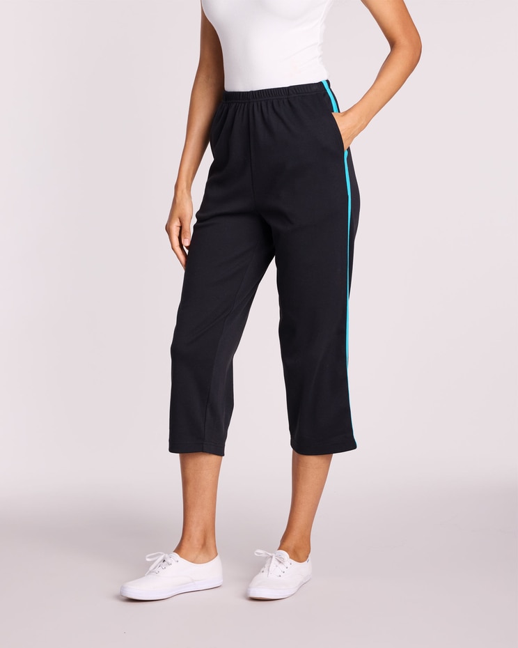 Fresh Knit Sport Capris image number 1