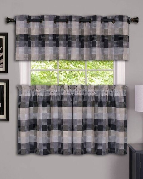 Harvard Grommet Valance