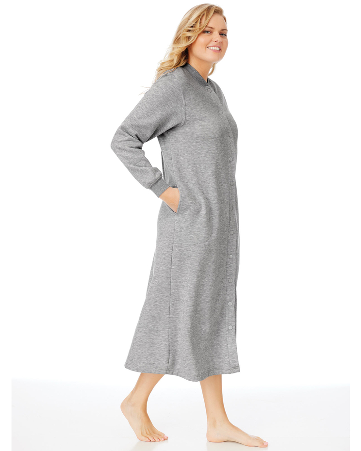 Better-Than-Basic Fleece Snap Front Robe image number 2