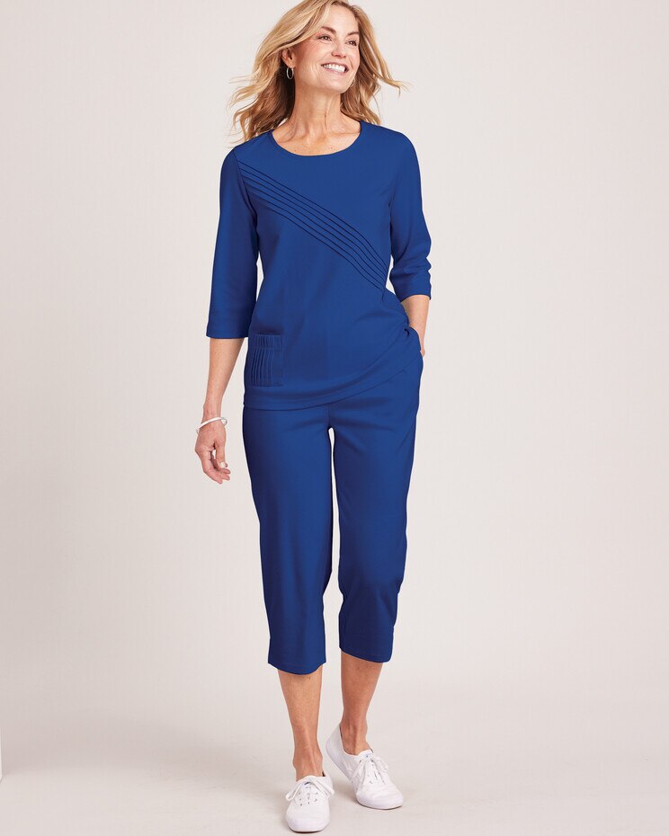 Pintuck Top Capris Set Blair