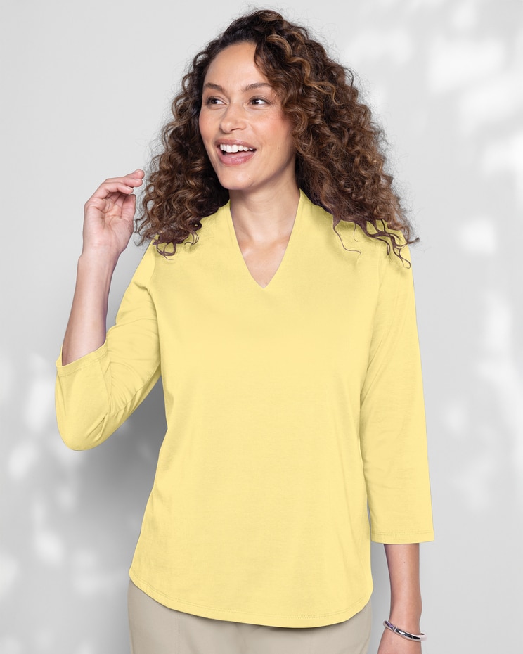 Prima™ Cotton Solid Narrow-V Tee image number 2