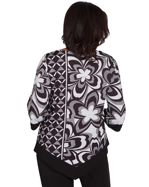 Alfred Dunner® Runway Ready Floral Geometric Top with a Contrast Trim with a Detachable Necklace