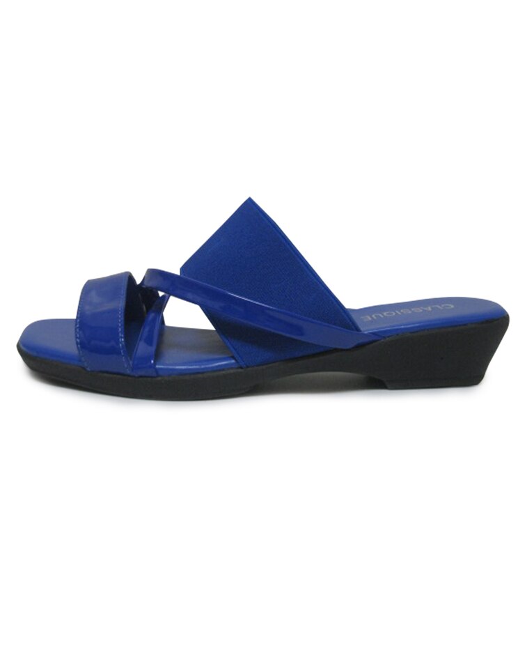 Elastic Instep Sandal By Classique image number 1