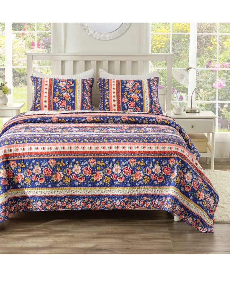 Marsha Quilt Set image number 1