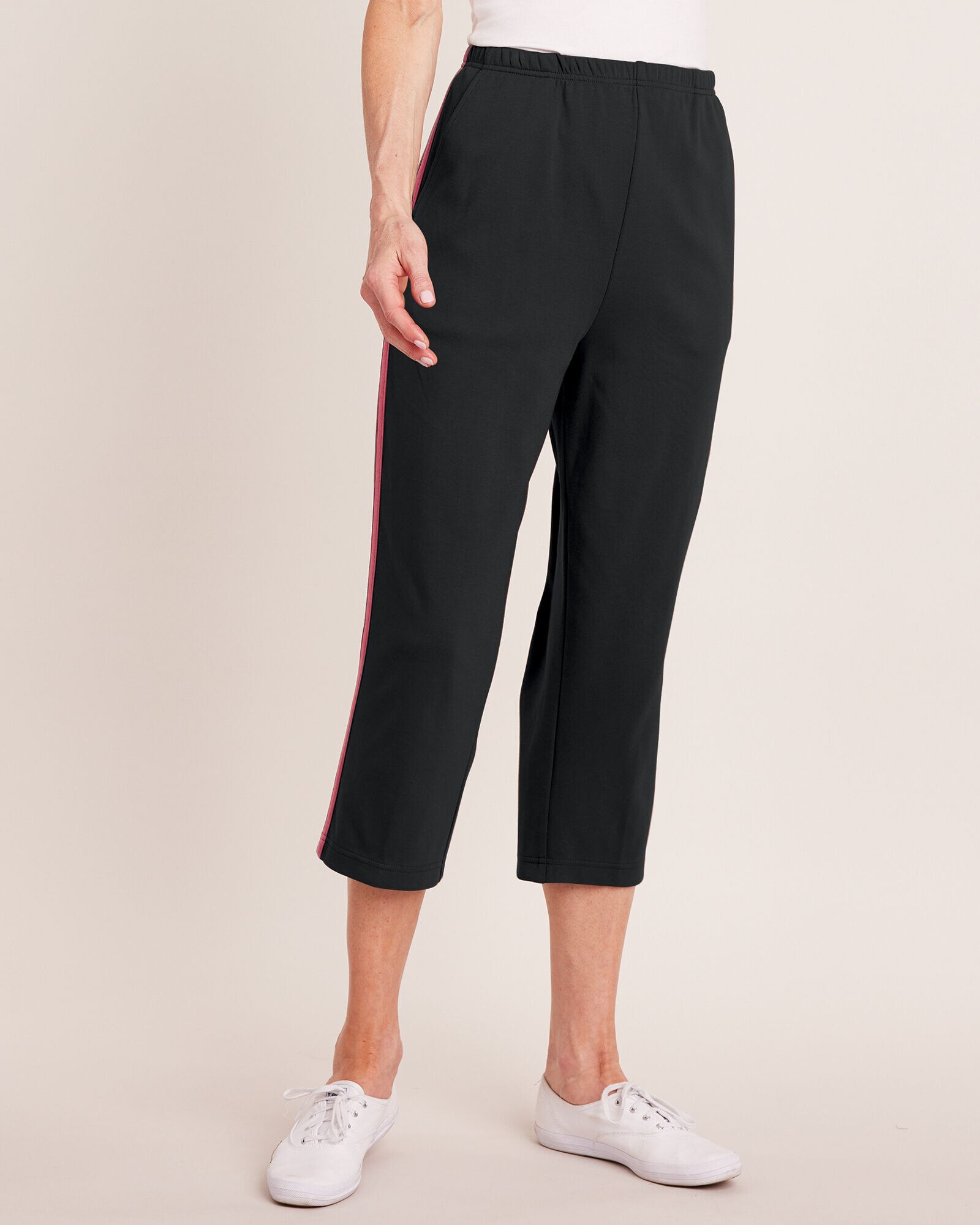 Sport capris online