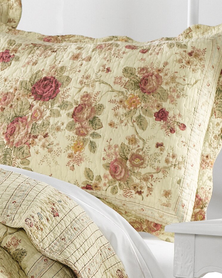 Antique Rose Quilt Set image number 3