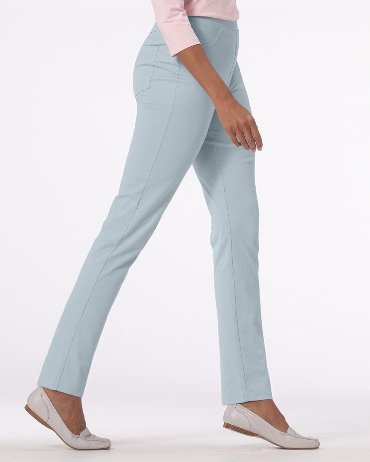 Classic Knit Denim Slim Jeans image number 4