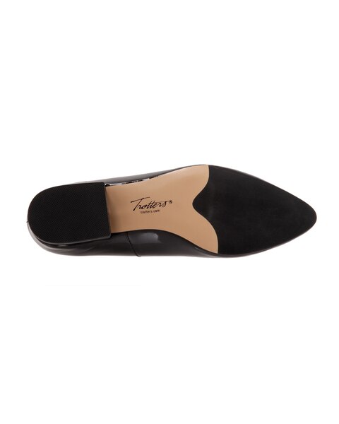 Jewel Pump By Trotters
