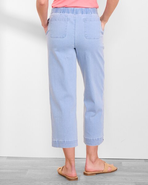 DreamFlex Denim Patch-Pocket Capris 