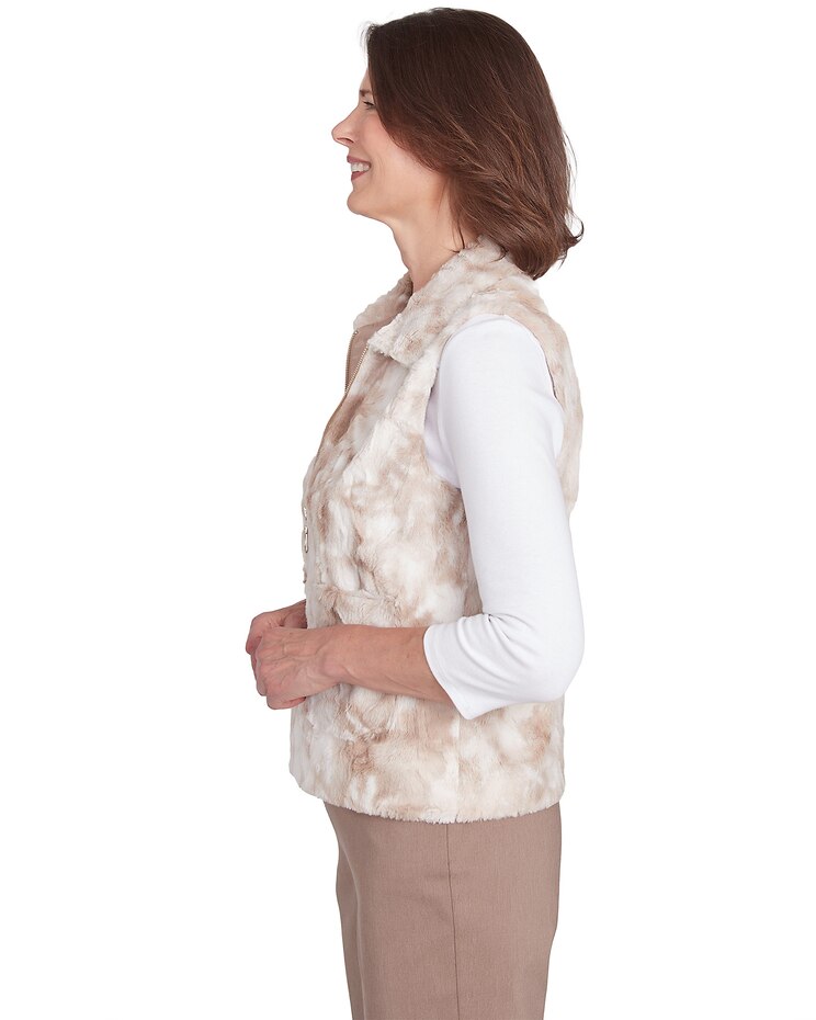 Alfred Dunner® Telluride Faux Fur Beige Vest image number 4