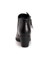 MUK LUKS® Womens Yellowstone Yardley Boots thumbnail number 2
