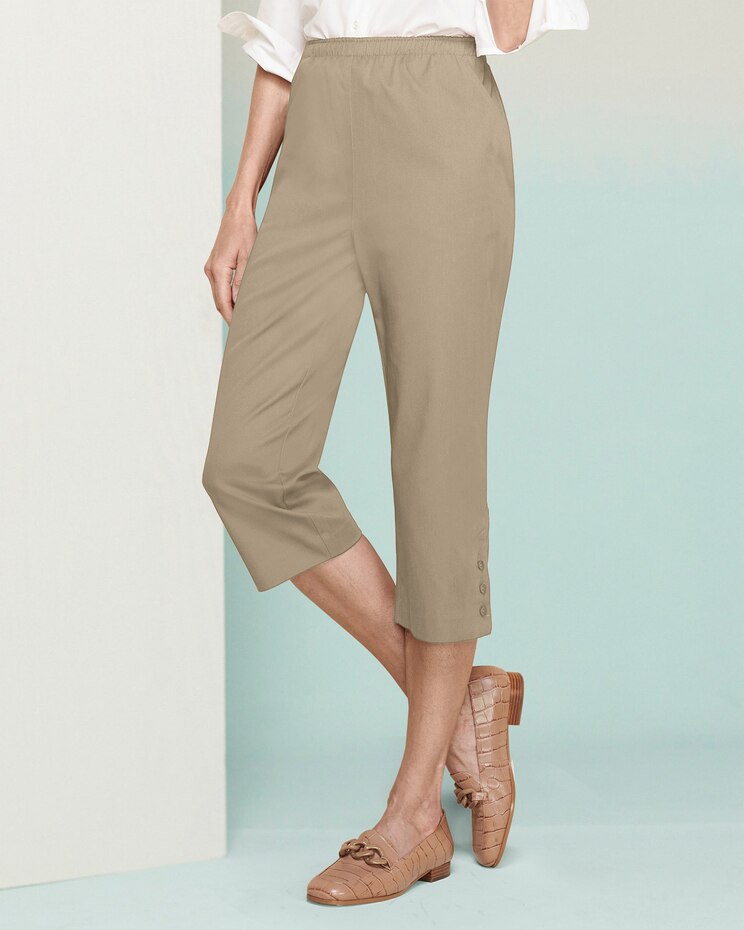 Classic Comfort® Pull-On Capris image number 1