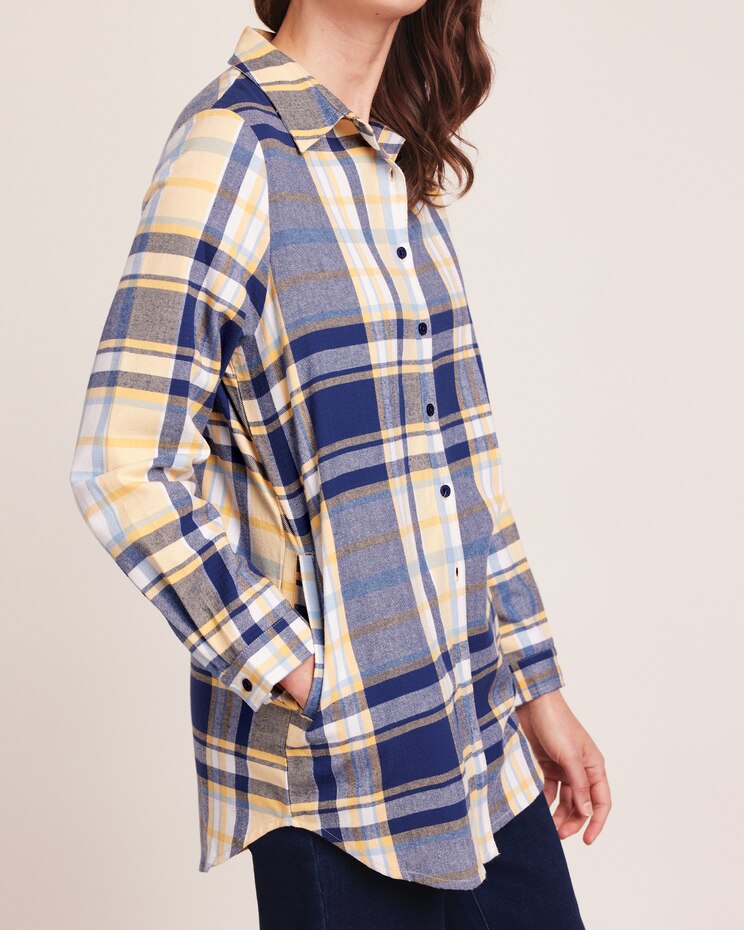Super-Soft Plaid Flannel Pocket Tunic image number 6