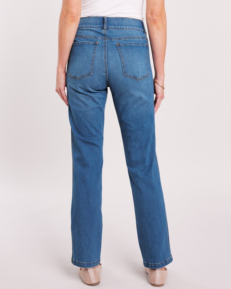 Shape Effect Straight Leg Jeans by Gloria Vanderbilt® image number 3
