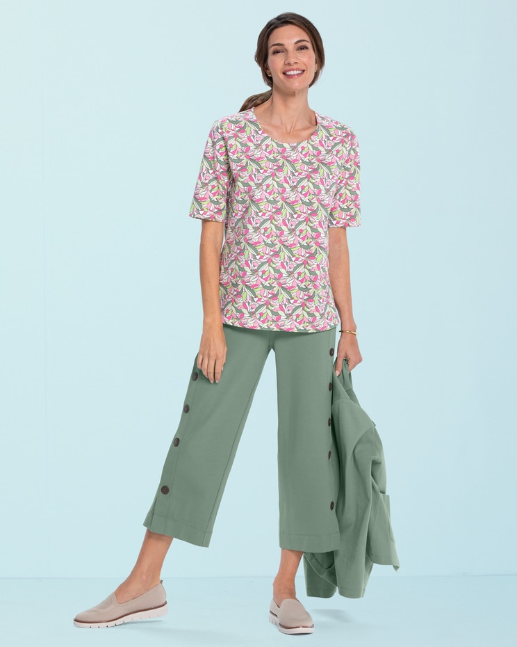 Sahara Side-Button Knit Capris image number 3