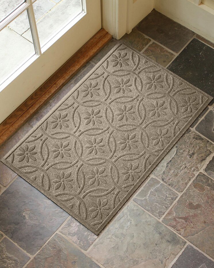 Aqua Shield Daisy Circles Indoor Outdoor Door Mat image number 1