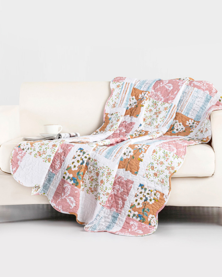 Greenland Home Fashions Everly Throw image number 1