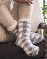 MUK LUKS® Womens Cozy Sherpa Lined Cabin Sock 2Pr Pack thumbnail number 4