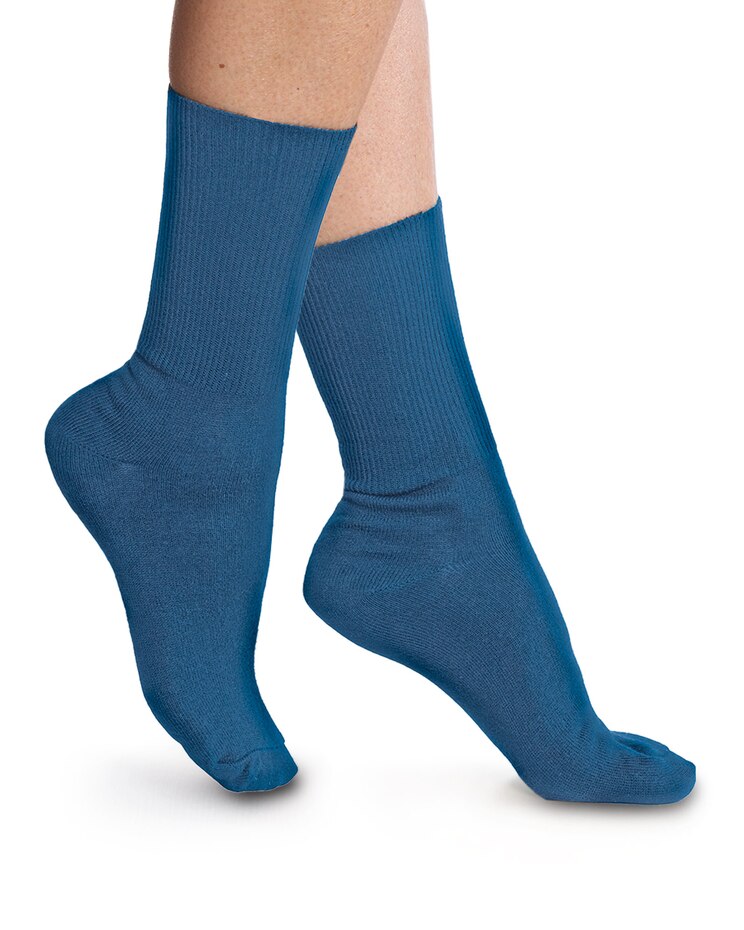 Haband Women's Everyday Socks with Stretch, Pack of 3 image number 1