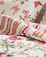 Butterflies Quilt Set thumbnail number 2