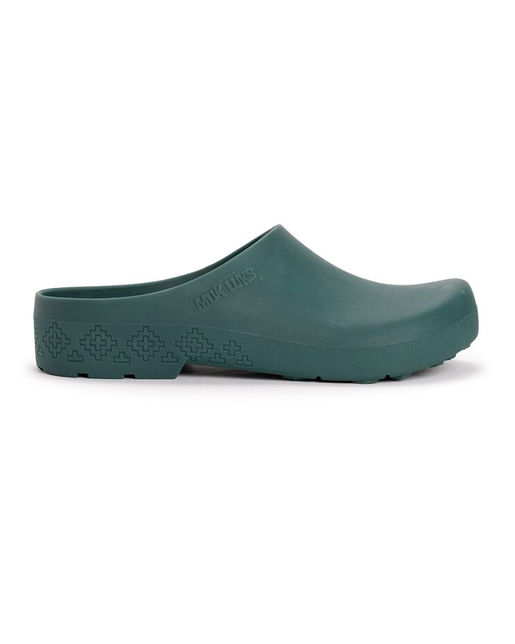 MUK LUKS® Women's Garden Clog and Glove Set image number 4