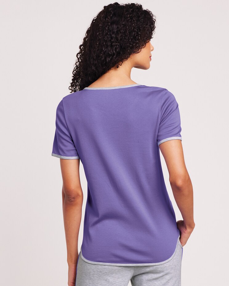 Fresh Contrast Trim Tee image number 3