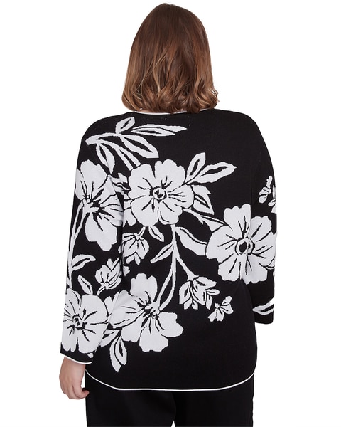Alfred Dunner® Wild At Heart Dramatic Floral Crew Neck Top