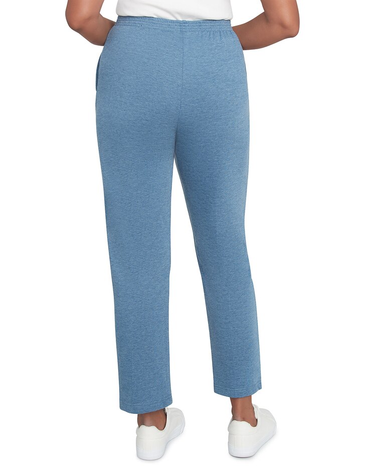 Alfred Dunner® Casual Fridays Traditional Comfort Medium Length Pant image number 3